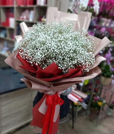 Букет цветов из: Гипсофила в Валдае