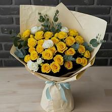 Букет цветов из:  Розы в Валдае