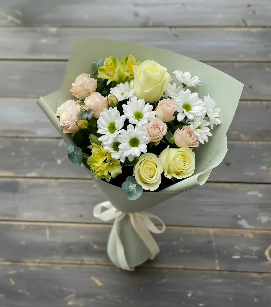 Букет цветов из: Альстромерии, Розы и Хризантемы в Валдае