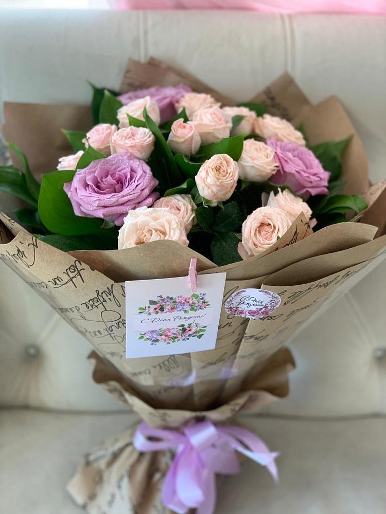 Букет цветов из: Розы в Валдае