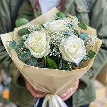 Букет цветов из:  Розы в Валдае