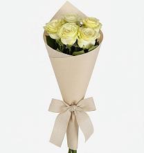 Букет цветов из:  Розы в Валдае