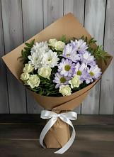 Букет цветов из:  Хризантемы и Розы в Валдае