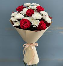 Букет цветов из:  Розы и Хризантемы в Валдае