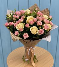 Букет цветов из:  Розы в Валдае