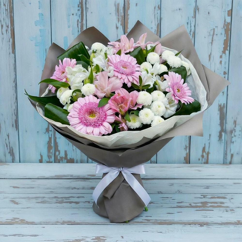 Букет цветов из: Герберы, Альстромерии и Хризантемы в Валдае
